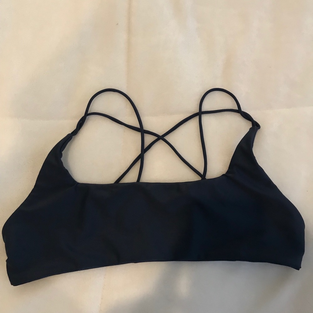 Mikoh Top